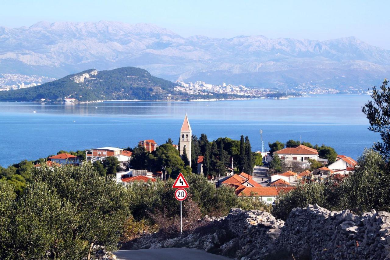 Apartments By The Sea Slatine, Ciovo - 11126 Exterior photo